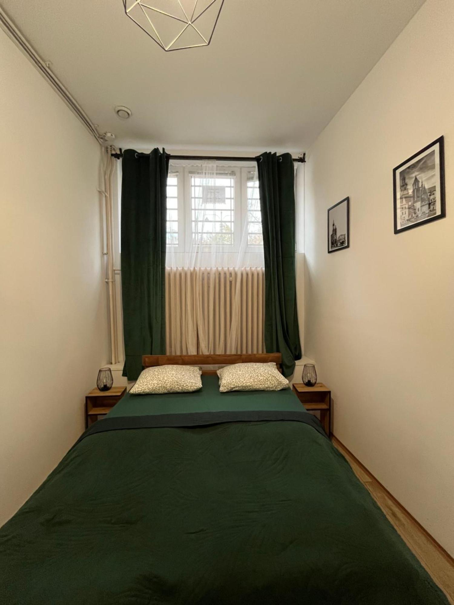 Tomtom Hostel クラクフ エクステリア 写真